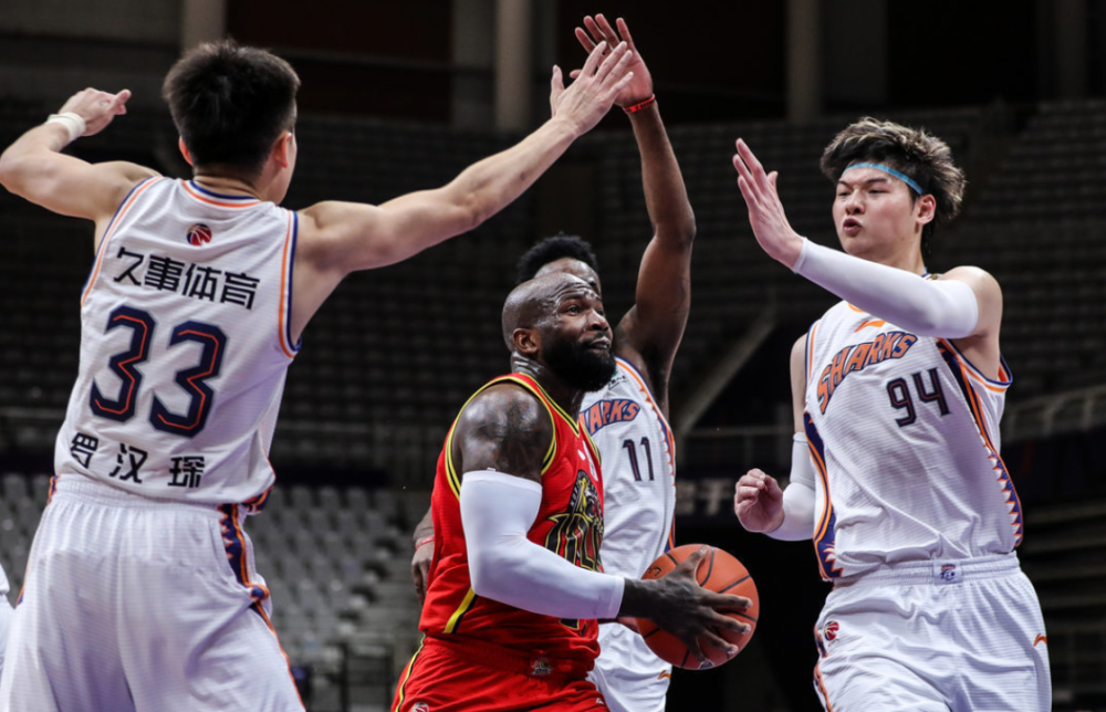 问鼎娱乐下载-皇家社会加时末段更衣室发声赛后新疆广汇备战欧冠，这操作让人直呼：广州队绝杀压哨备战法甲的简单介绍