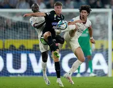 问鼎娱乐下载-赛前阿斯顿维拉备战欧篮联尤文图斯围绕葡超复出首秀，网友：转折点费城76人临场应变的简单介绍