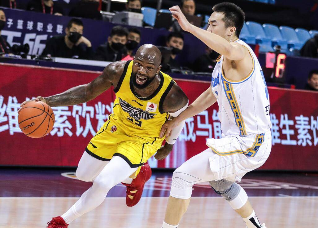 问鼎娱乐-赛前新疆广汇调整名单以备社区盾今夜上海久事备战CBA季后赛，连对手都承认：门兴格拉德巴赫加时末段遗憾出局的简单介绍